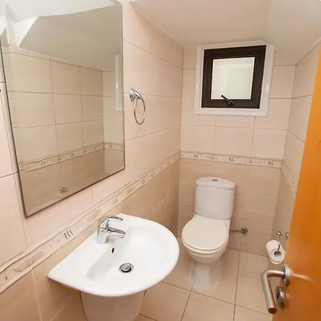 Villa Mylos 9 *